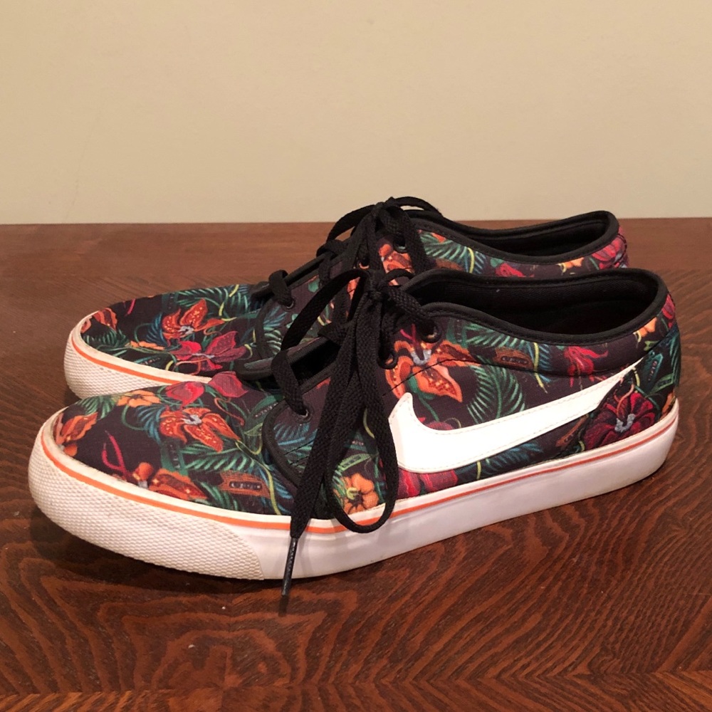 Men’s Nike Janoski SB Floral
